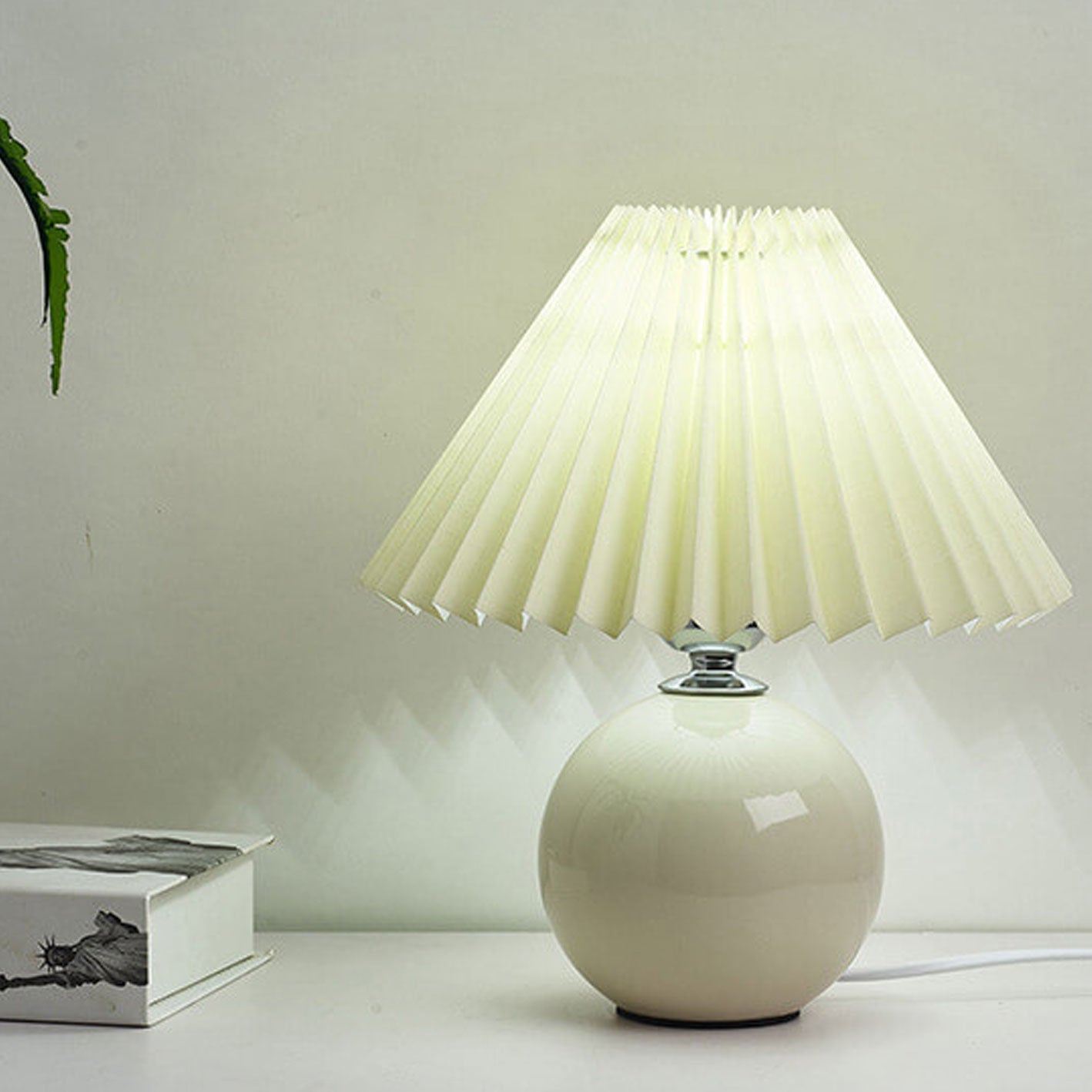 Nordic Minimalist Ceramic Pleated 1-Light Table Lamp, Modern Home Decor Lighting, Scandinavian Design Accent Lamp, Elegant Ceramic Nightstand Light, Stylish LED or Incandescent Table Lamp, Chic Indoor Lighting Fixture, Contemporary Pleated Shade Lamp, Bes