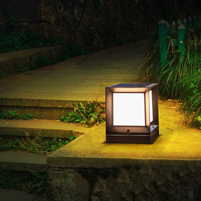 Simple Square LED Solar Waterproof Lawn Fence Lamp