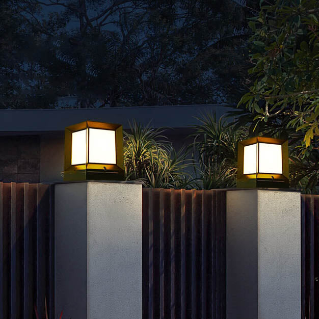 Simple Square LED Solar Waterproof Lawn Fence Lamp