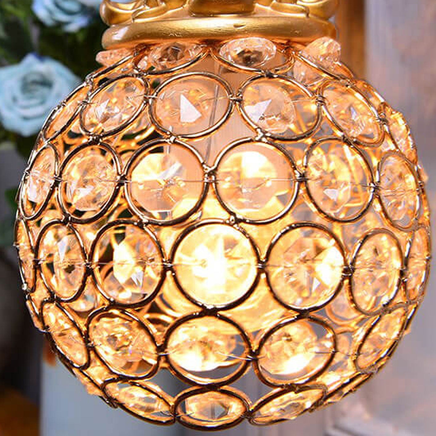 Retro Deer Head Resin Wall Sconce Lamp - 1-Light Vintage Lighting Fixture