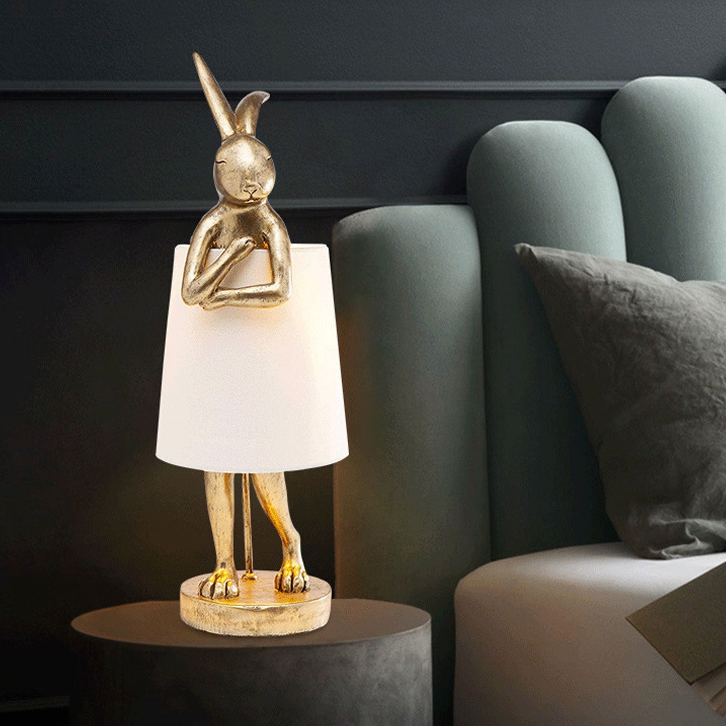 Nordic Apron Rabbit Resin Table Lamp - 1-Light, Eco-Friendly Design, Cute Home Decor, Modern Lighting, Stylish Nightstand Lamp