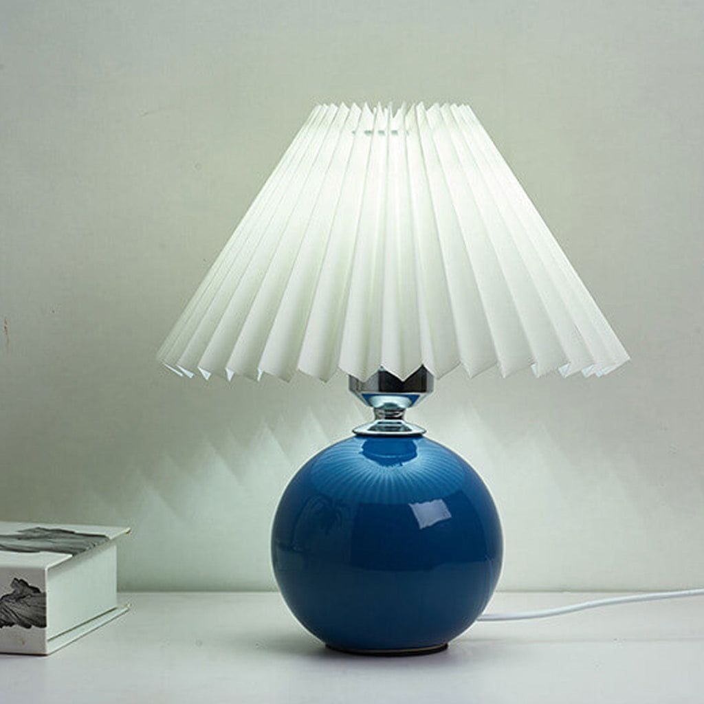 Nordic Minimalist Ceramic Pleated Table Lamp - 1-Light Modern Design, Elegant Home Lighting, Scandinavian Style
