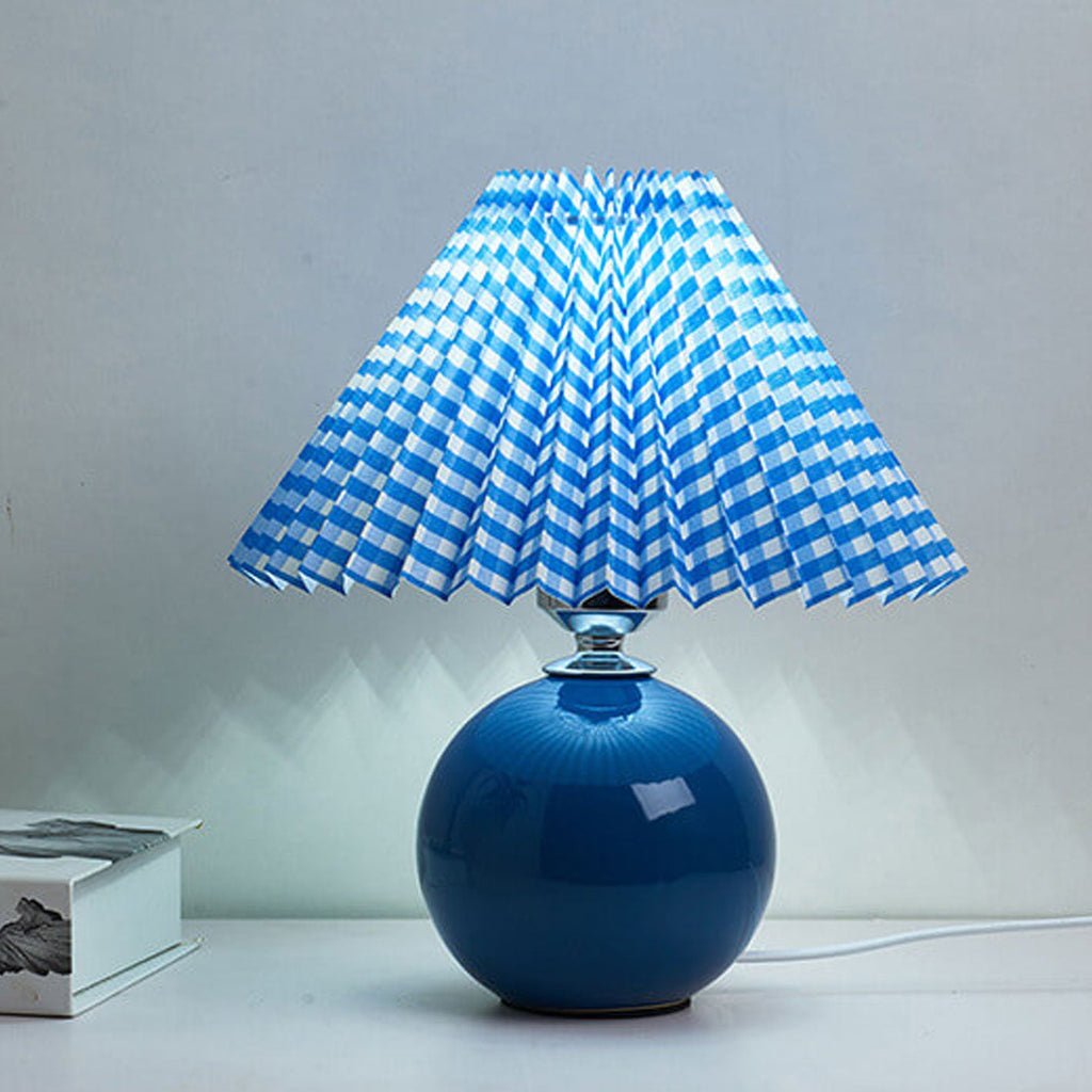 Nordic Minimalist Ceramic Pleated Table Lamp - 1-Light Modern Design, Elegant Home Lighting, Scandinavian Style