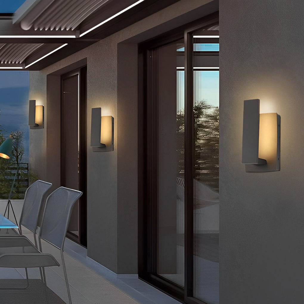 Waterproof Minimalist Aluminum LED Outdoor Wall Light - Black Modern Design
