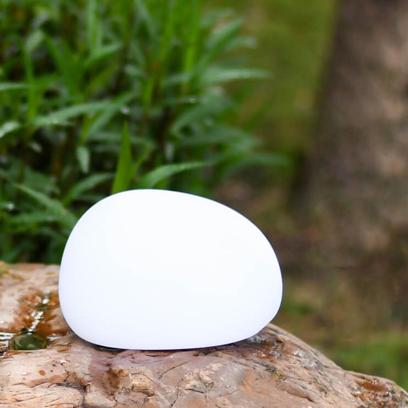 Solar Waterproof PE Spherical LED Lawn Light | Outdoor Decorative Lighting