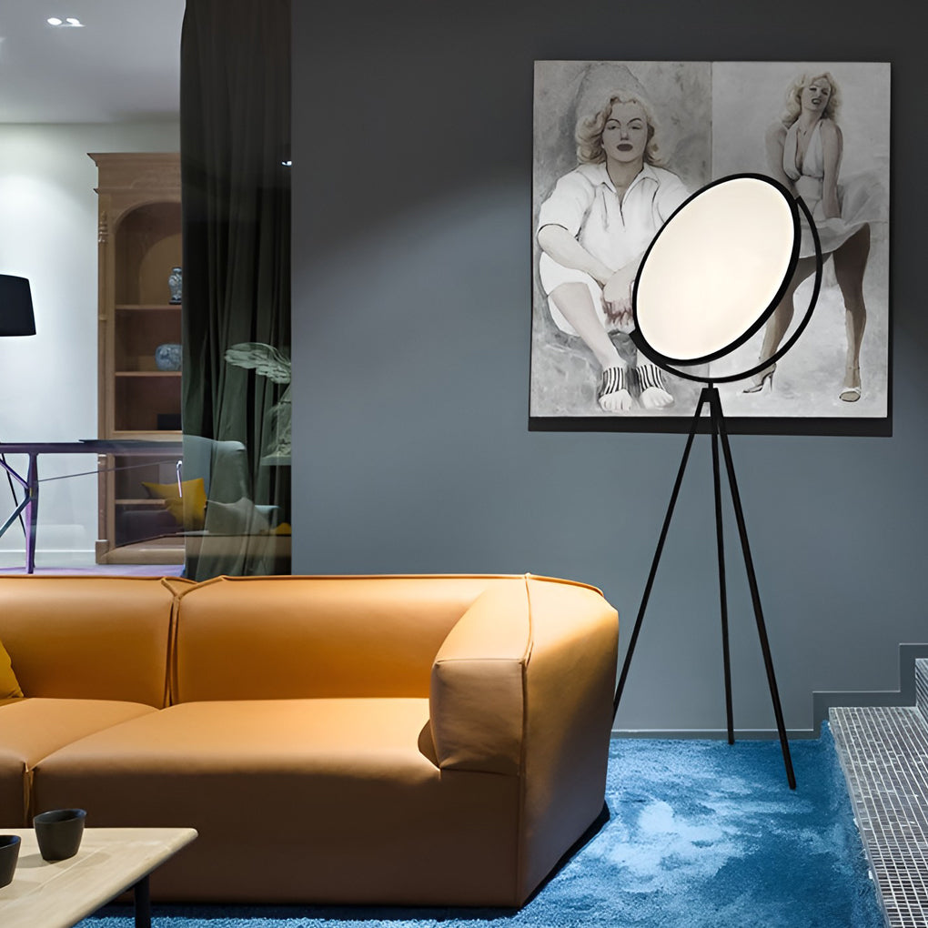 Black Metal Rotating LED Tripod Lamp - Modern Floor Lighting