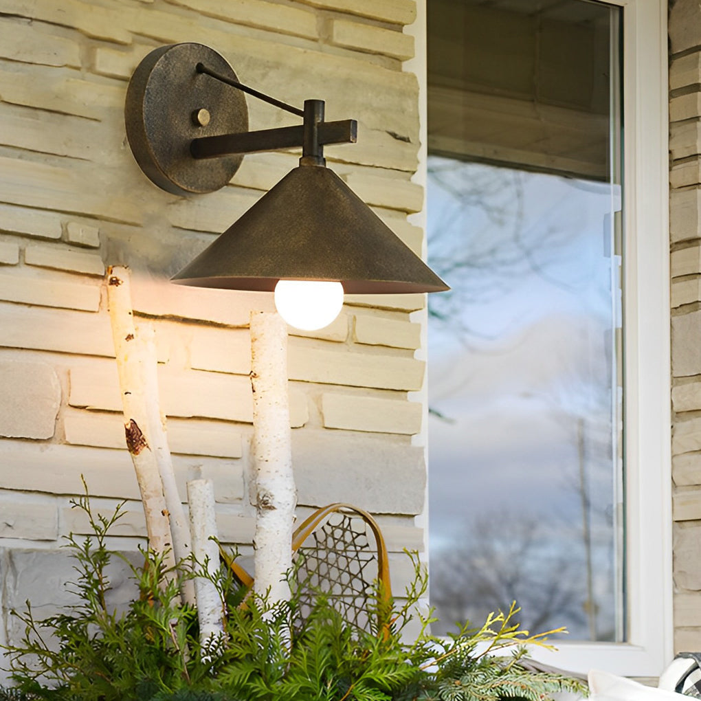 Conical Retro American Outdoor Waterproof Wall Sconce Light 

Illuminate your outdoor spaces with this stylish conical wall sconce. Designed in a classic American retro style, this waterproof lighting fixture is perfect for patios, gardens, and entryways.