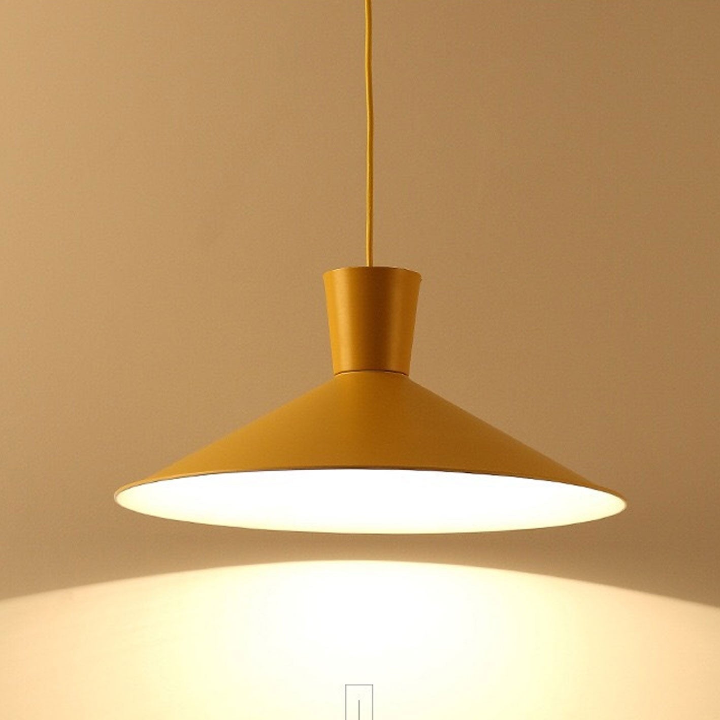 Nordic Minimalist Macaron 1-Light Pendant Light – Modern Solid Color Design