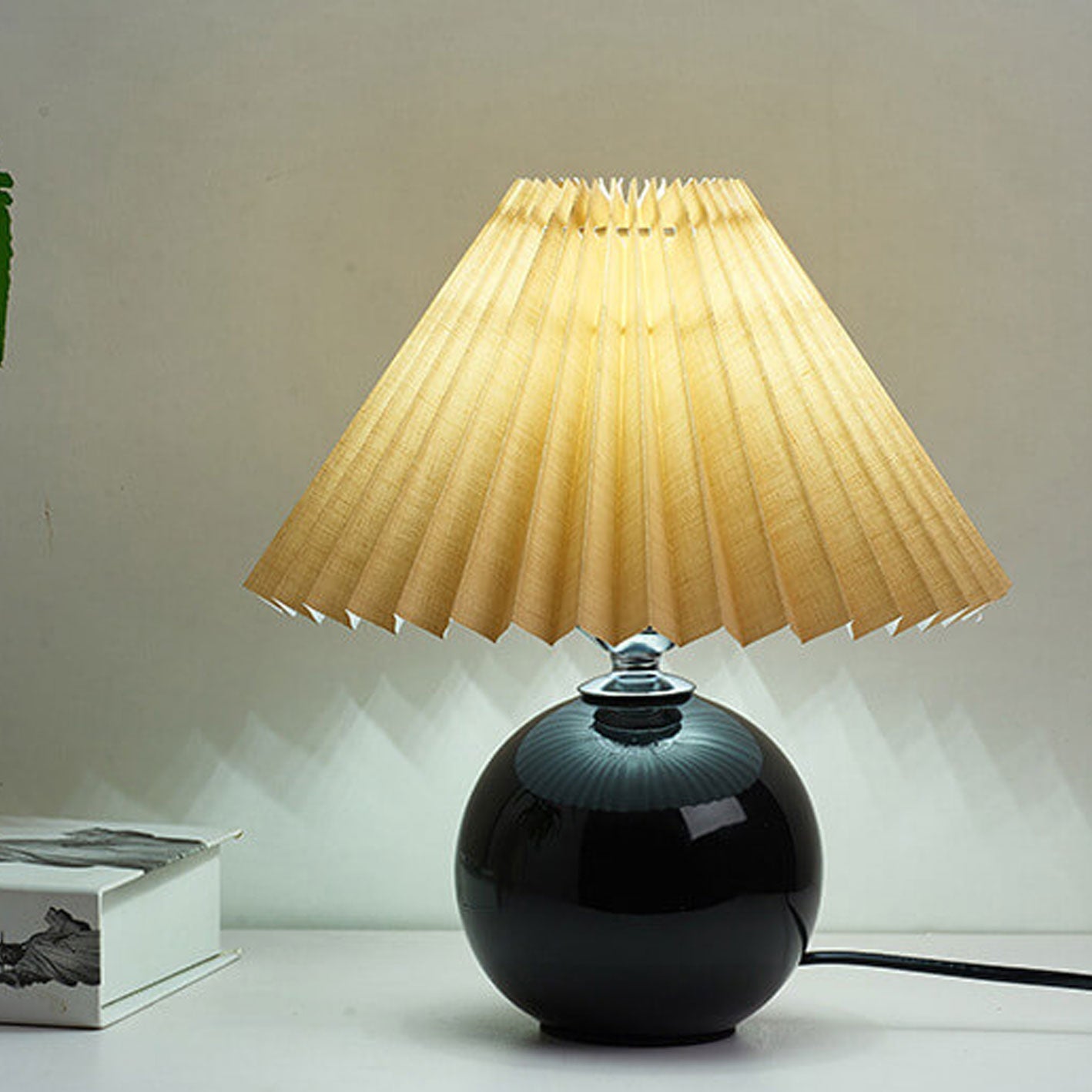 Nordic Minimalist Ceramic Pleated 1-Light Table Lamp, Modern Home Decor Lighting, Scandinavian Design Accent Lamp, Elegant Ceramic Nightstand Light, Stylish LED or Incandescent Table Lamp, Chic Indoor Lighting Fixture, Contemporary Pleated Shade Lamp, Bes