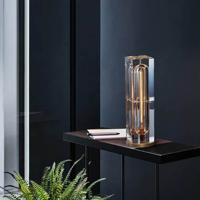 Modern Crystal Stereo Geometric Design 1-Light Table Lamp for Living Room, Bedroom, Nightstand, Decorative Lighting, Contemporary Home Decor, Stylish Accent Lamp, Elegant Crystal Lighting Fixture, Unique Geometric Design, USB Powered LED Lamp, Best Modern