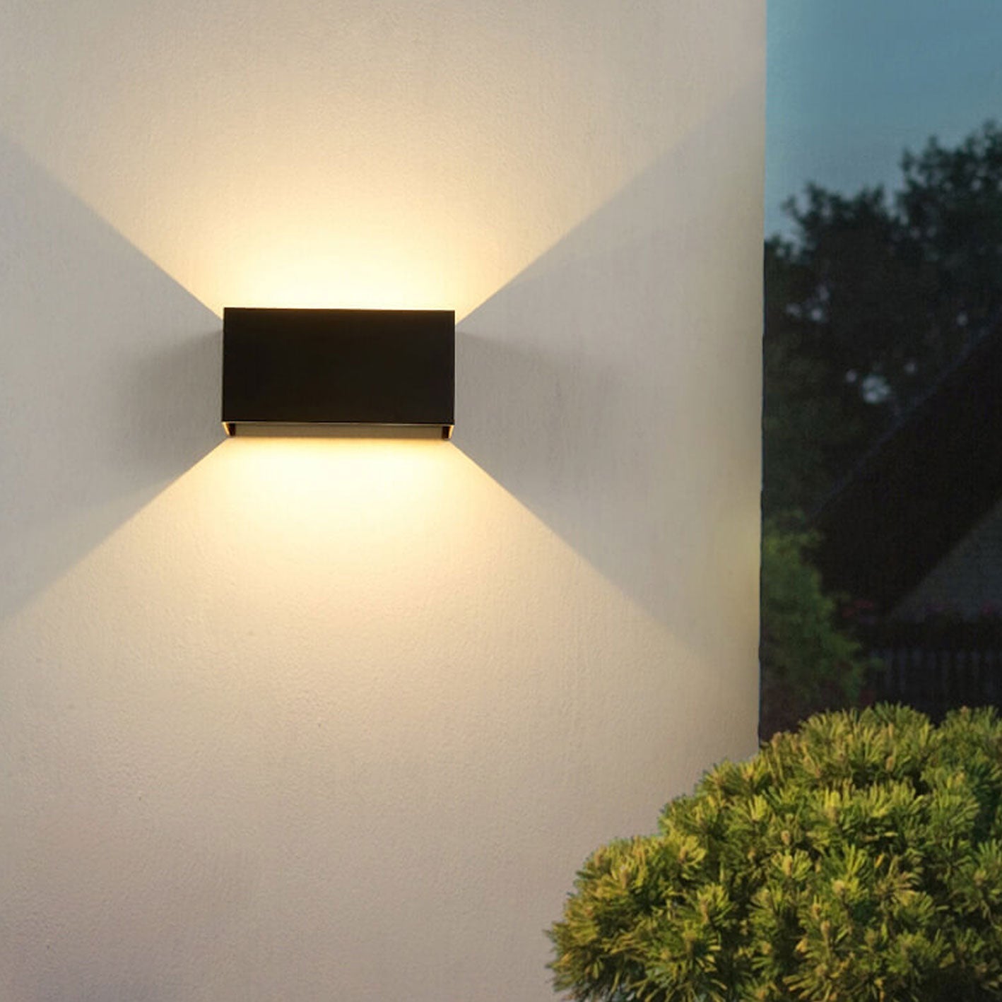 Modern Outdoor Waterproof Rectangular LED Wall Sconce – Up and Down Illumination