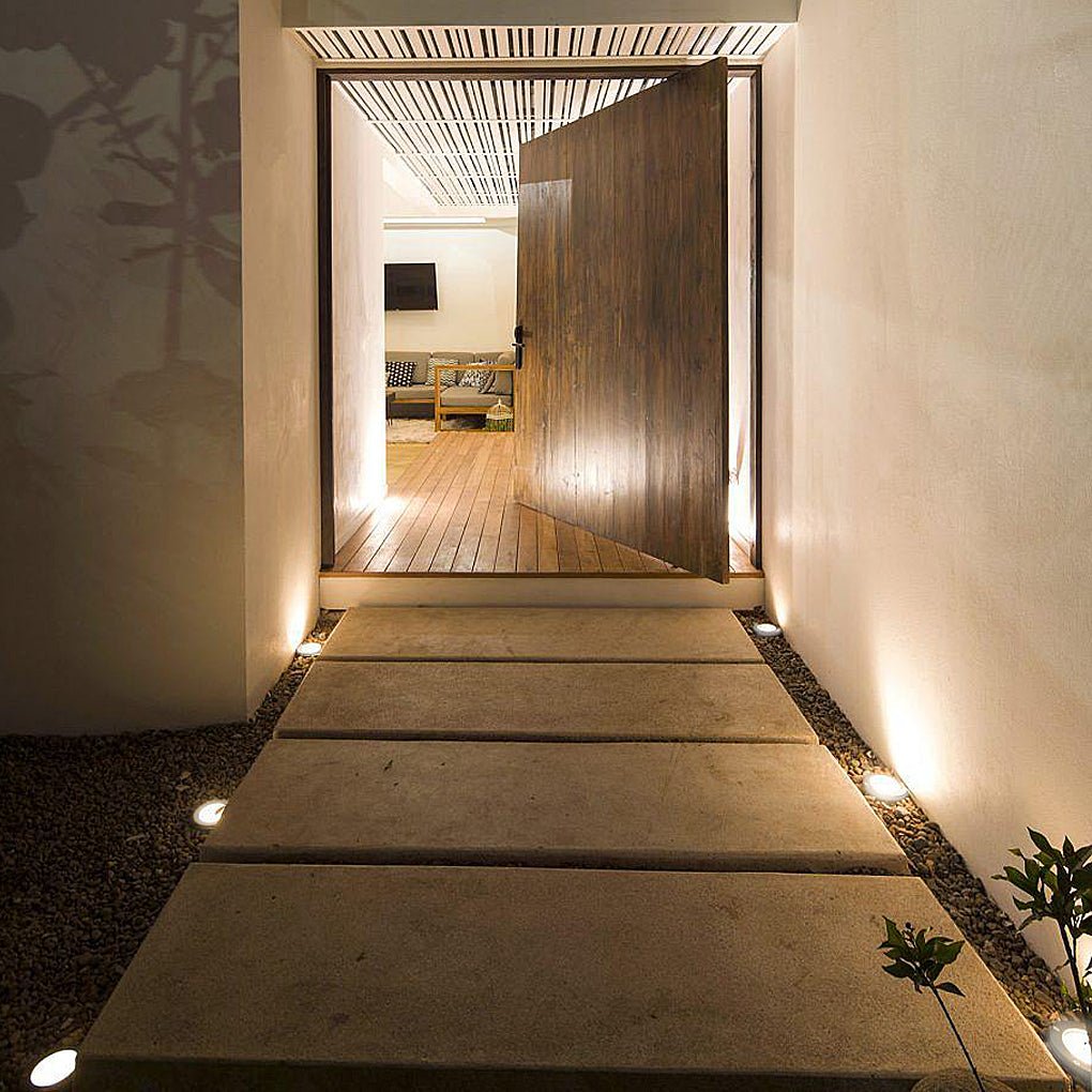 Solar Powered In-Ground LED Lights - Modern Black Well Lighting