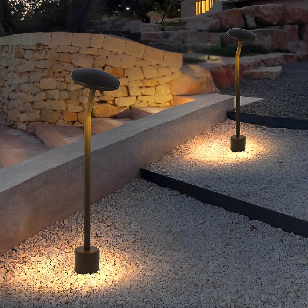 Charming Mushroom-Shaped LED Lawn Light - Stylish Pathway Lighting for Garden & Landscape
