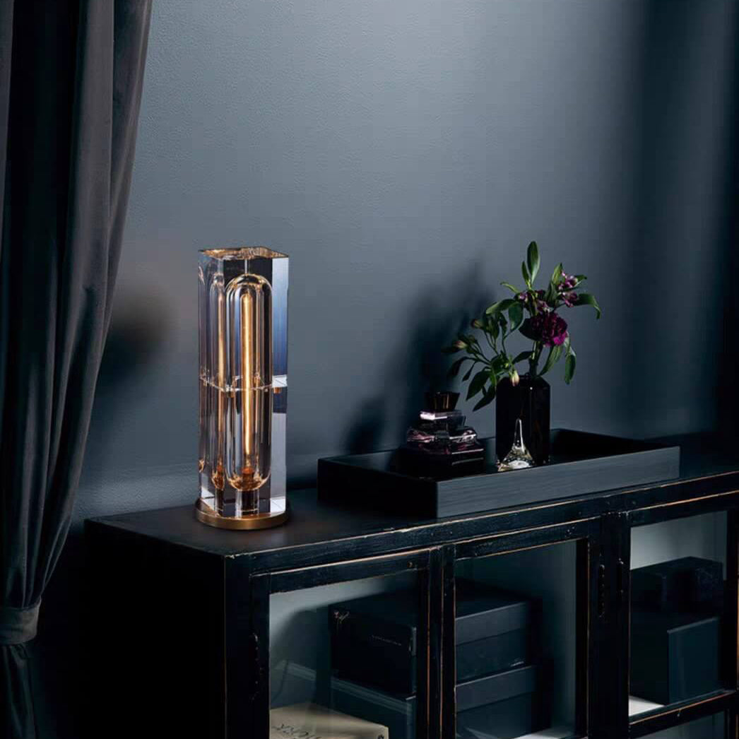 Modern Crystal Stereo Geometric Design 1-Light Table Lamp for Living Room, Bedroom, Nightstand, Decorative Lighting, Contemporary Home Decor, Stylish Accent Lamp, Elegant Crystal Lighting Fixture, Unique Geometric Design, USB Powered LED Lamp, Best Modern