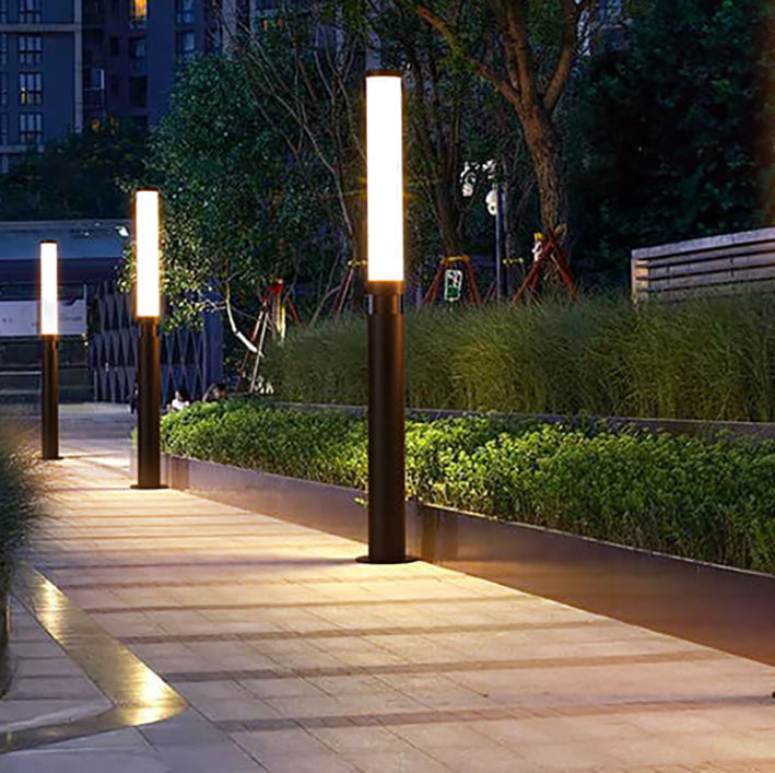 Modern Acrylic Waterproof Lipstick Outdoor Lawn Lamp - LED Decorative Lighting, Creative Garden Lamp, Stylish Landscape Illumination