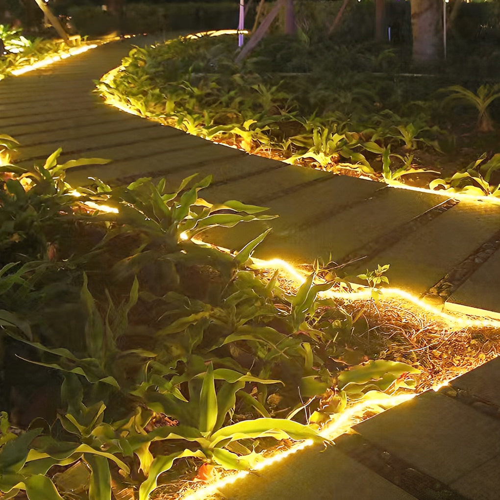 Flexible Waterproof Starry Solar LED Strip Lights for Outdoor Use