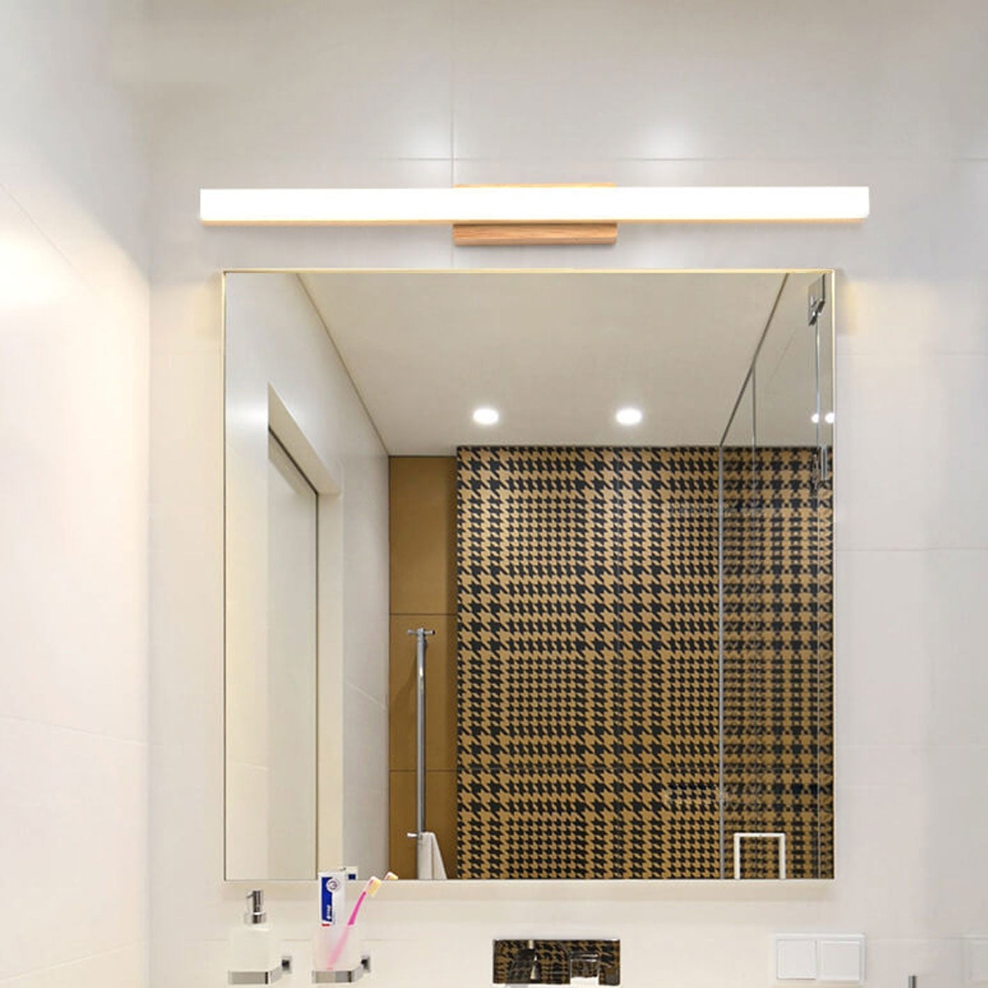 Nordic Minimalist Wooden LED Wall Sconce Vanity Light