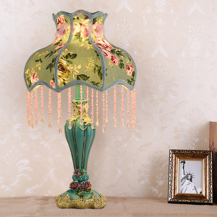 Traditional French Floral Pattern Round Fringe Resin Fabric 1-Light Table Lamp for Bedroom, Vintage Floral Lamp, Elegant Home Decor Lighting, Chic Bedroom Accent Light, Shabby Chic Table Lamp, Decorative Lighting for Living Room or Office, Stylish Resin L