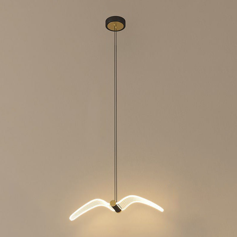 Contemporary Seagull Acrylic LED Pendant Light for Dining Room  

Elevate your dining experience with our Contemporary Seagull Iron Acrylic LED Pendant Light. This modern fixture combines artistic design with energy-efficient LED technology, perfect for a