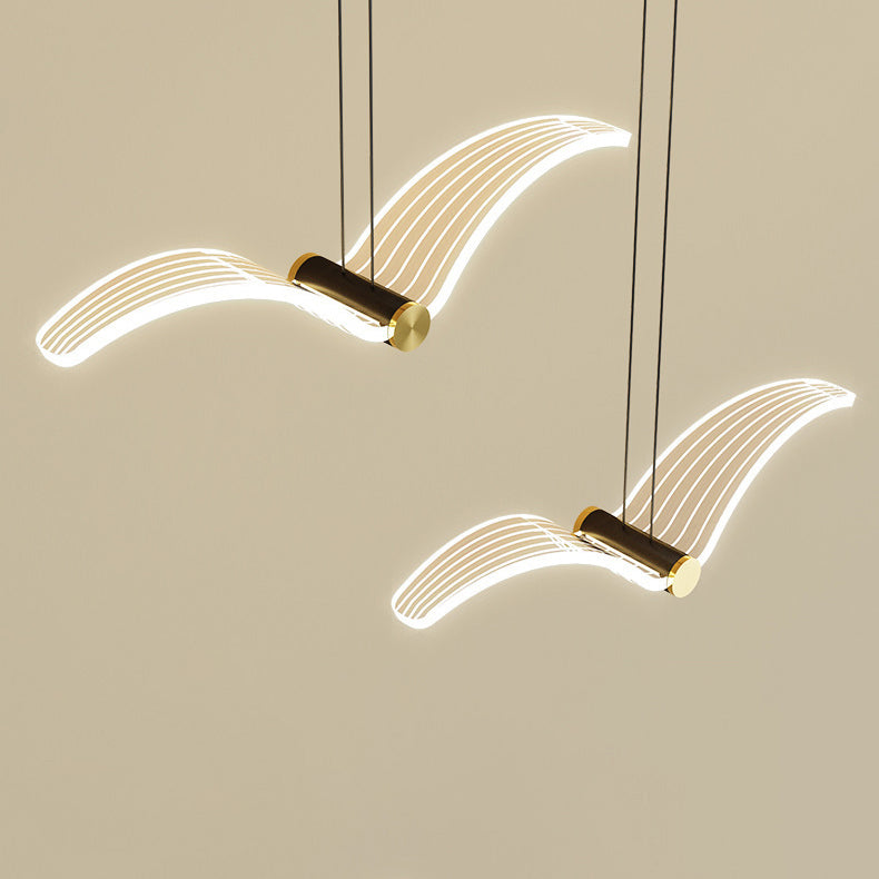 Contemporary Seagull Acrylic LED Pendant Light for Dining Room  

Elevate your dining experience with our Contemporary Seagull Iron Acrylic LED Pendant Light. This modern fixture combines artistic design with energy-efficient LED technology, perfect for a
