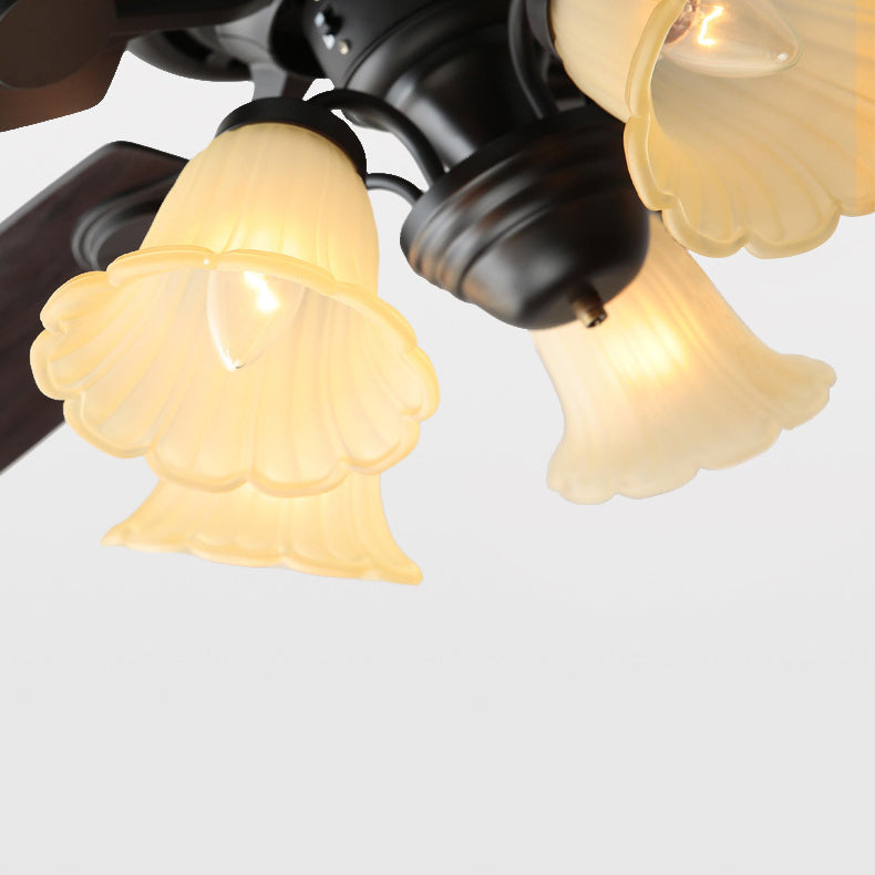 Traditional French Iron Fan Flower Glass Shade Ceiling Light Fixture - 3/5 Light Options for Living Room  

Ideal for enhancing your living space, this elegant ceiling fan light features a beautiful traditional French design with flower glass shades. Perf