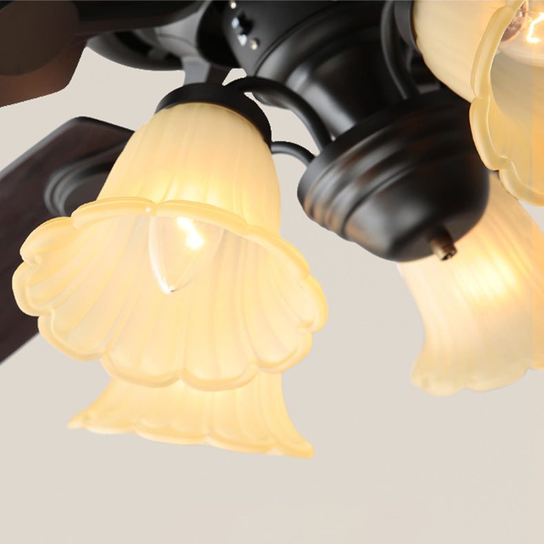 Traditional French Iron Fan Flower Glass Shade Ceiling Light Fixture - 3/5 Light Options for Living Room  

Ideal for enhancing your living space, this elegant ceiling fan light features a beautiful traditional French design with flower glass shades. Perf