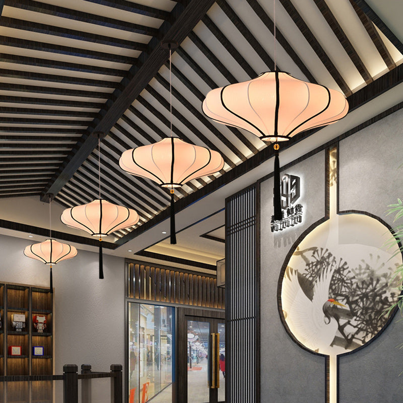 Traditional Chinese Lantern Fabric Lampshade Chandelier for Dining Room