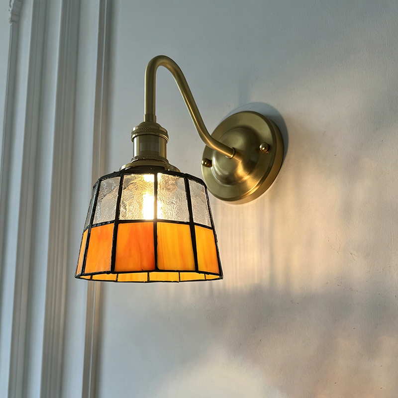 Traditional Tiffany Round Copper Glass Wall Sconce Lamp for Living Room