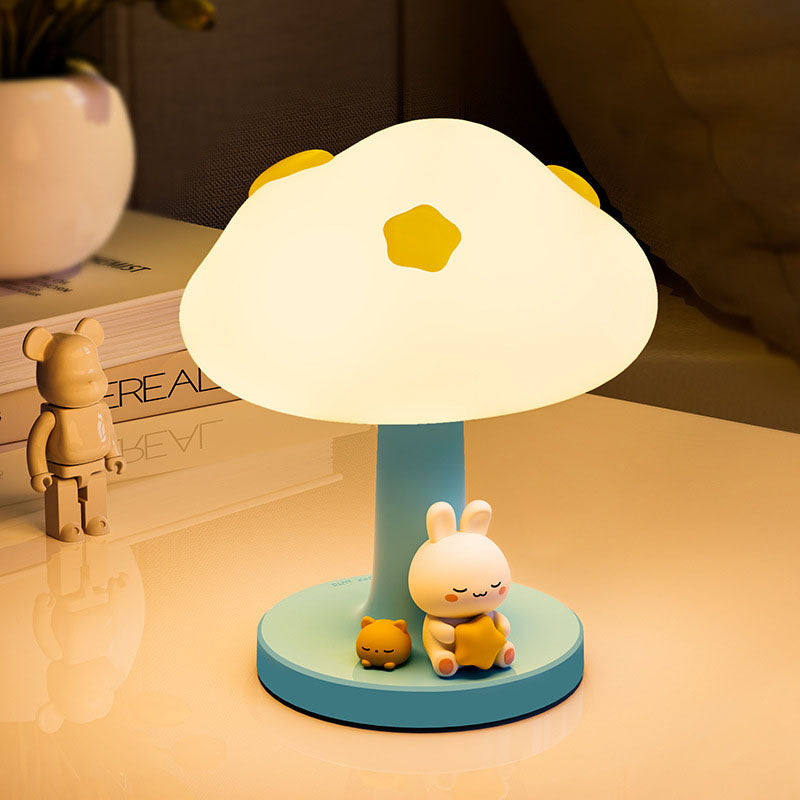 Contemporary Creative Kids Cloud Shape Silicone ABS PVC LED Table Lamp for Bedroom Decor Night Light Childrens Bedroom Ambient Lighting Cute Design Nursery Lamp for Toddlers Room Kids Gifts Modern Decorative Light