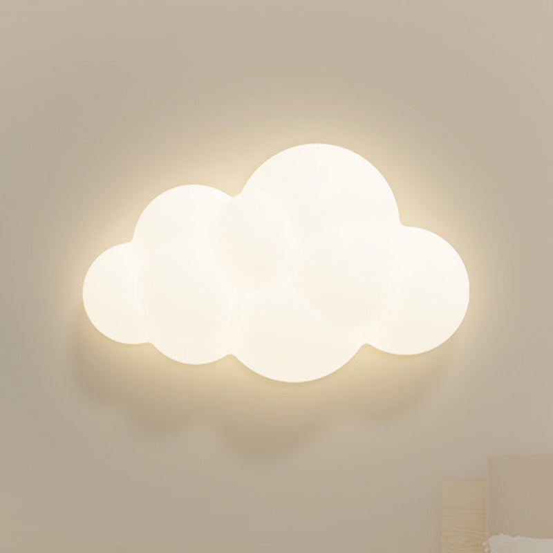 Contemporary Iron Cloud-Shaped LED Wall Sconce Lamp for Bedroom & Living Room  

Elevate your space with this stunning contemporary wall sconce featuring a unique cloud design. This iron LED lamp adds a modern touch to your bedroom or living room, creatin