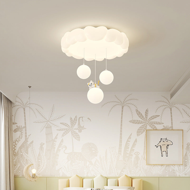 Modern Art Deco Kids Heart-Shaped Round LED Flush Mount Ceiling Light for Bedroom, Stylish Children's Room Lighting, Heart Design Ceiling Fixture, Energy Efficient LED Light, Decorative Night Light, Nursery Ceiling Lamp, Playful Children's Bedroom Illumin