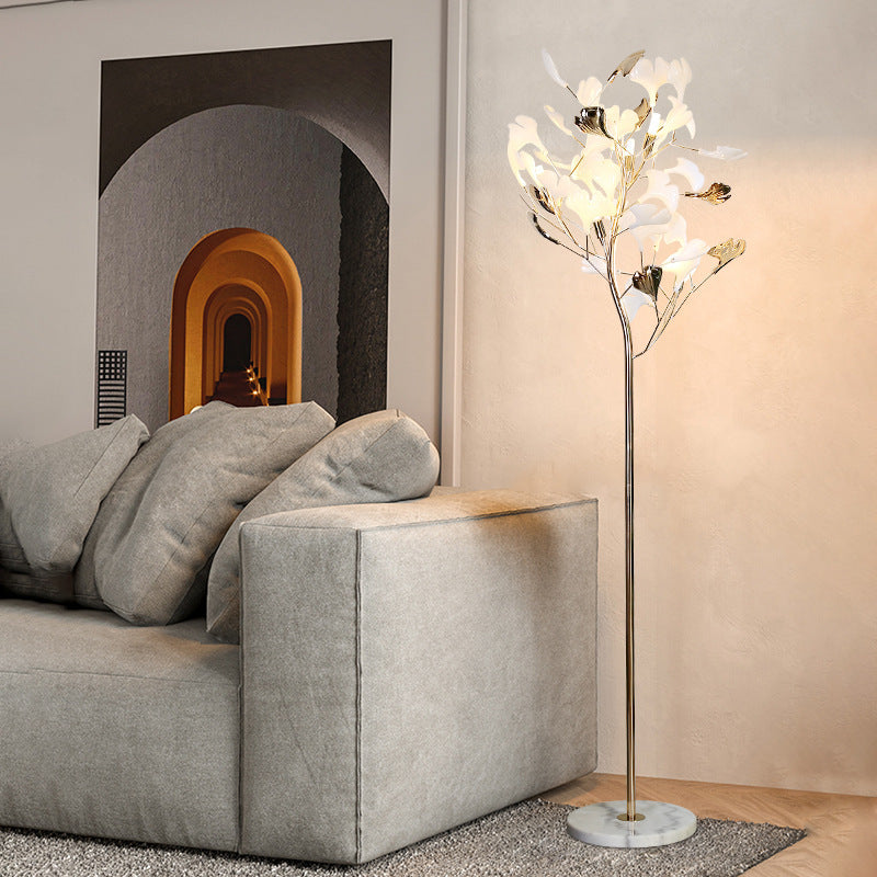 Contemporary Ginkgo Leaf 5-Light Floor Lamp - Metal & Porcelain Design for Bedroom

Illuminate your space with this stunning contemporary 5-light floor lamp featuring a unique ginkgo leaf design. Crafted from durable metal and porcelain, this artistic lam