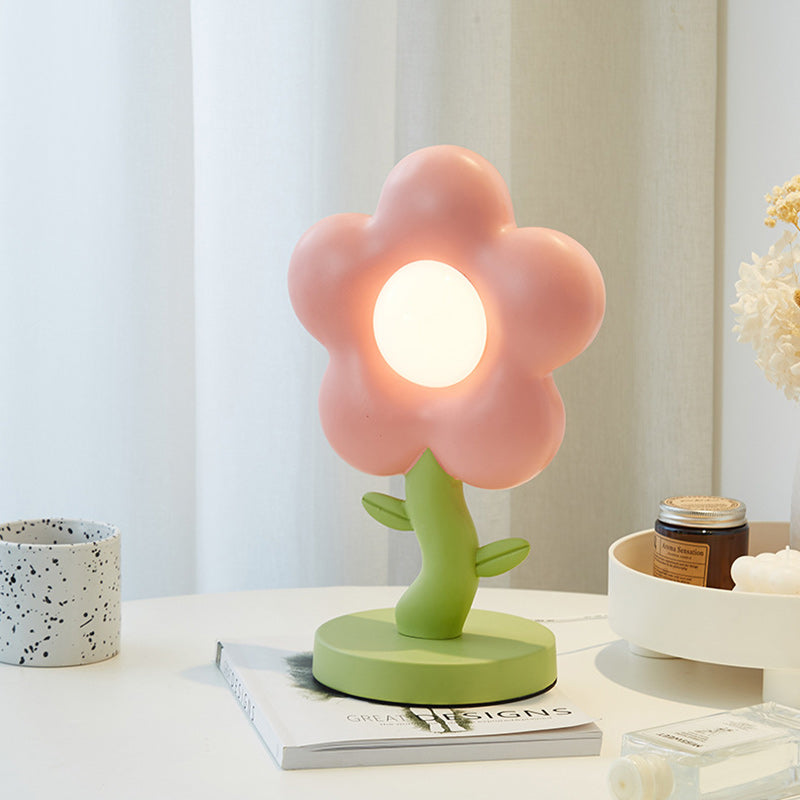 Contemporary Creative USB Kids Resin Iron Floral LED Table Lamp for Bedroom, Adjustable Bedside Lamp, Cute Night Light for Kids Room, Stylish Decorative Lighting for Girls, Unique Floral Design, Energy-Efficient USB Power, Modern Bedroom Decor, Colorful L