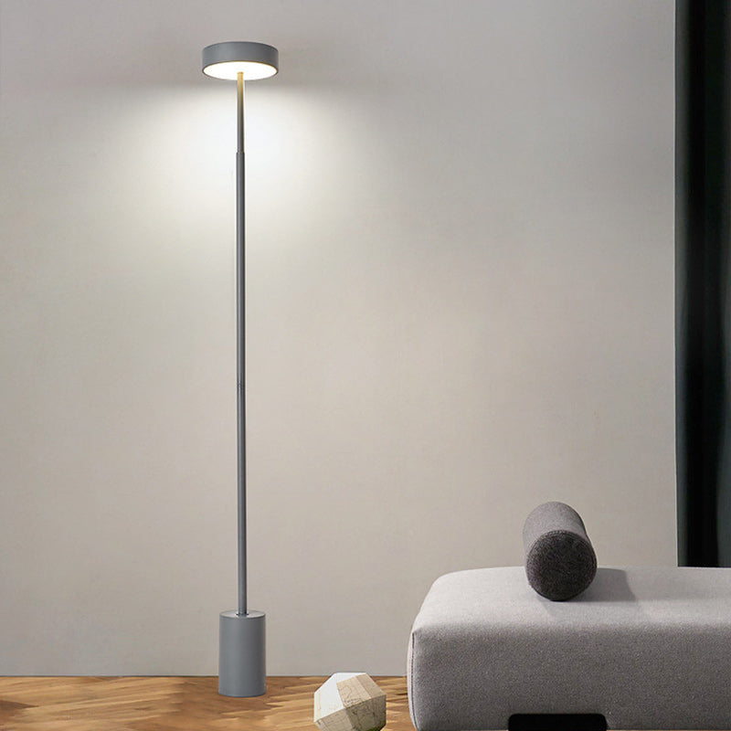Contemporary Scandinavian Round Iron LED Floor Lamp for Bedroom