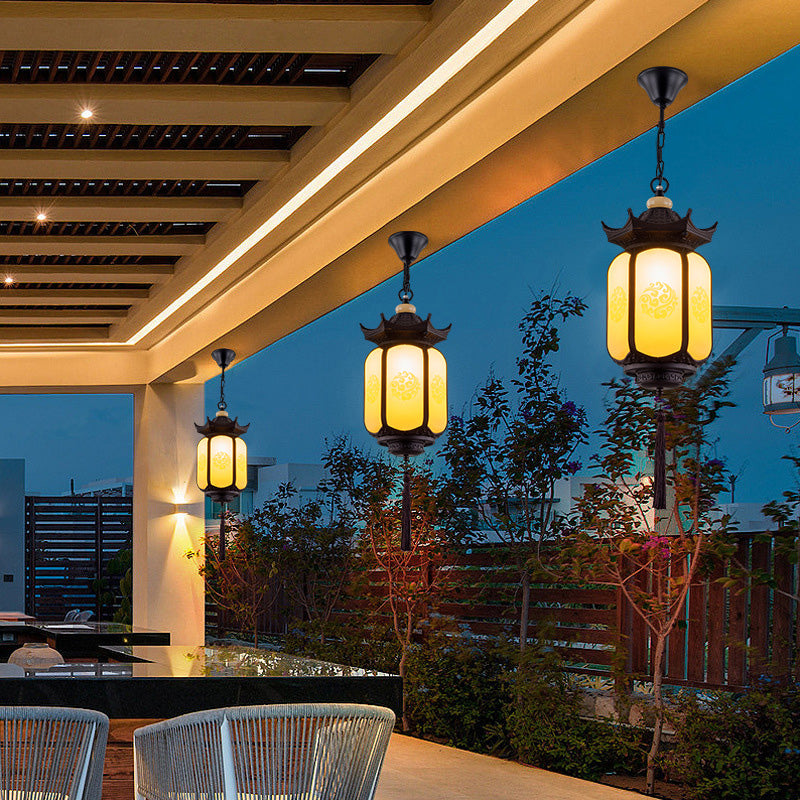 Traditional Chinese Waterproof Hexagonal Lantern Pendant Light for Garden