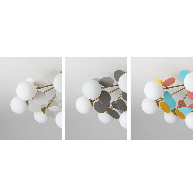 Contemporary Globe Flush Mount Ceiling Light - Metal & Glass 4/6/8 Lights for Bedroom  

Illuminate your bedroom with this modern flush mount ceiling light featuring a sleek globe design. Crafted from high-quality metal and glass, it offers versatile ligh