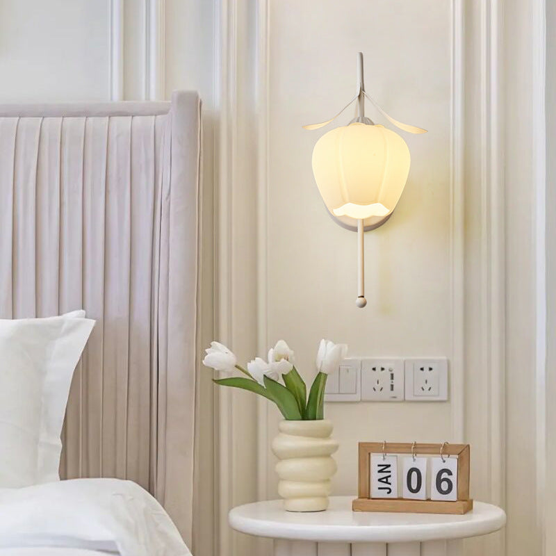 Contemporary Retro Flower Wall Sconce Lamp - 1-Light Iron Glass Fixture for Living Room Decor