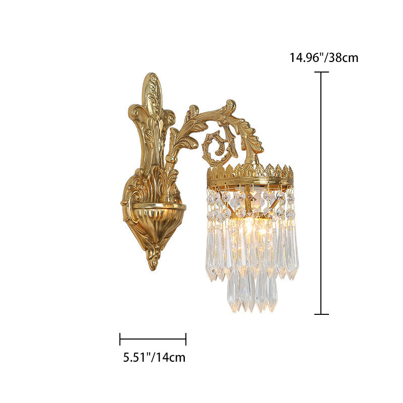 Traditional French Teardrop Copper Crystal Wall Sconce Lamp 

Illuminate your living room with this stunning traditional French teardrop wall sconce. Crafted from high-quality copper and adorned with exquisite crystal accents, this 1/2-light lamp adds a t