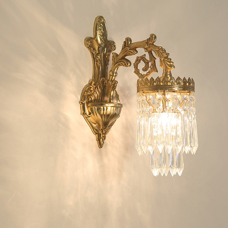 Traditional French Teardrop Copper Crystal Wall Sconce Lamp 

Illuminate your living room with this stunning traditional French teardrop wall sconce. Crafted from high-quality copper and adorned with exquisite crystal accents, this 1/2-light lamp adds a t