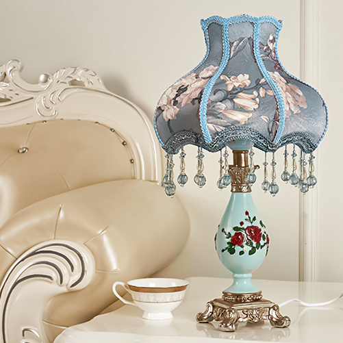 Traditional European Vase Base Resin Fabric 1-Light Table Lamp for Bedroom Lighting Decor Home Accent Vintage Style. Elegant Nightstand Lamp with Soft Warm Glow Ideal for Reading and Relaxation. Classic Design Perfect for Rustic or Modern Interiors. High-