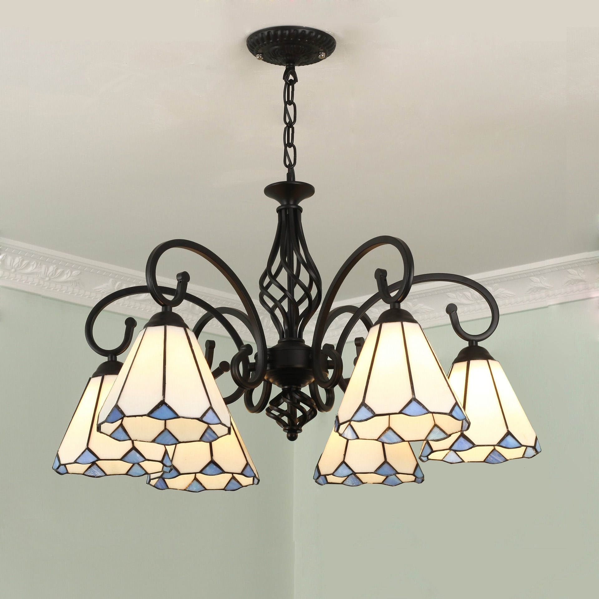 Traditional Tiffany Conical Stained Glass Chandelier - 3/5/6/8 Light Iron Hardware for Living Room