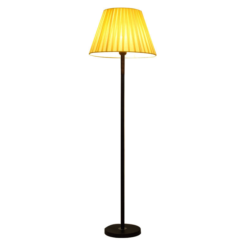 Contemporary Nordic Drum Iron Pleated Floor Lamp Living Room 

Illuminate your living space with this stylish Contemporary Nordic Drum Iron Pleated Floor Lamp. Designed for modern aesthetics, this 1-light standing floor lamp combines a sleek iron base wit