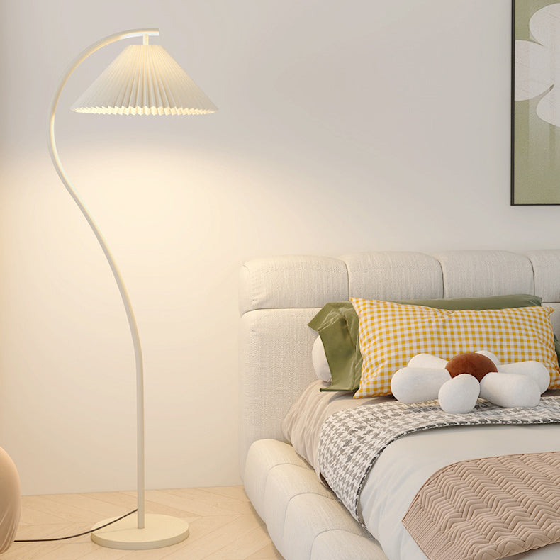 Modern Minimalist Pleated Fabric Iron Floor Lamp for Living Room