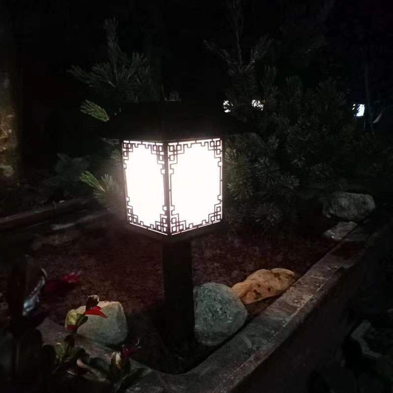 Contemporary Waterproof LED Solar Lawn Light - Industrial Square Design for Outdoor Patio