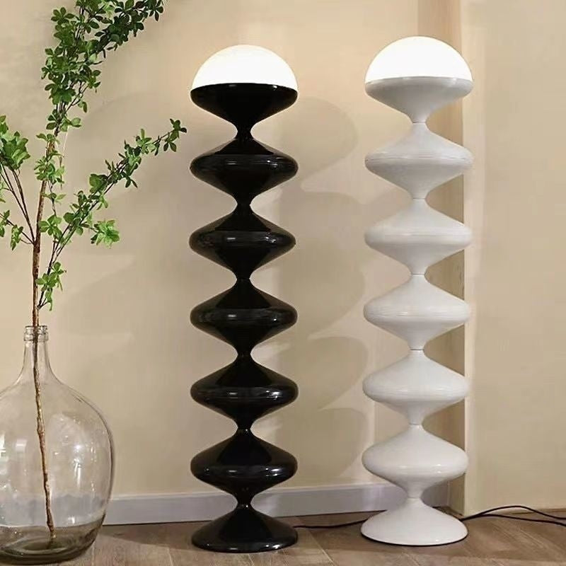 Traditional French Gourd Iron Acrylic Floor Lamp for Living Room  

Illuminate your living space with this exquisite Traditional French Gourd Iron Acrylic Floor Lamp. Designed to enhance your decor, this 1-light standing lamp features a stunning gourd sha