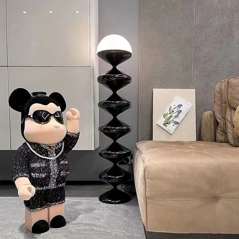 Traditional French Gourd Iron Acrylic Floor Lamp for Living Room  

Illuminate your living space with this exquisite Traditional French Gourd Iron Acrylic Floor Lamp. Designed to enhance your decor, this 1-light standing lamp features a stunning gourd sha