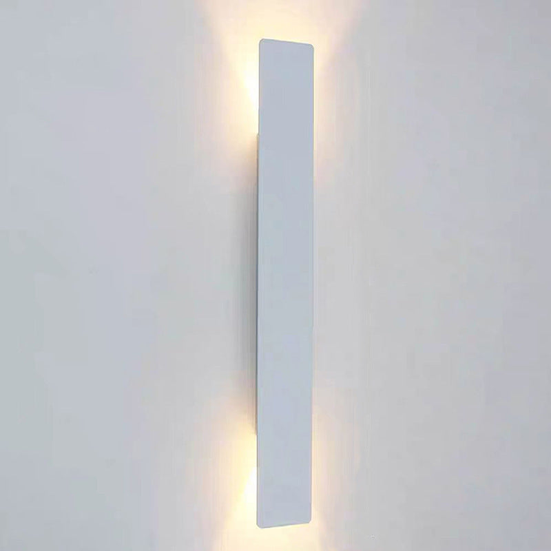 Modern Minimalist LED Waterproof Wall Sconce for Outdoor Patio