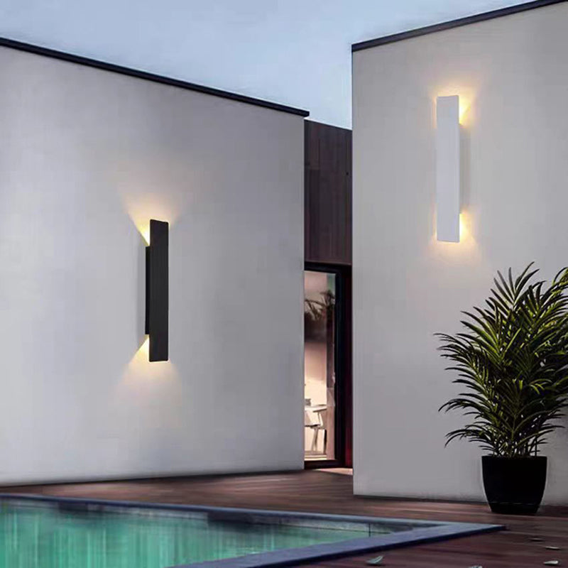 Modern Minimalist LED Waterproof Wall Sconce for Outdoor Patio