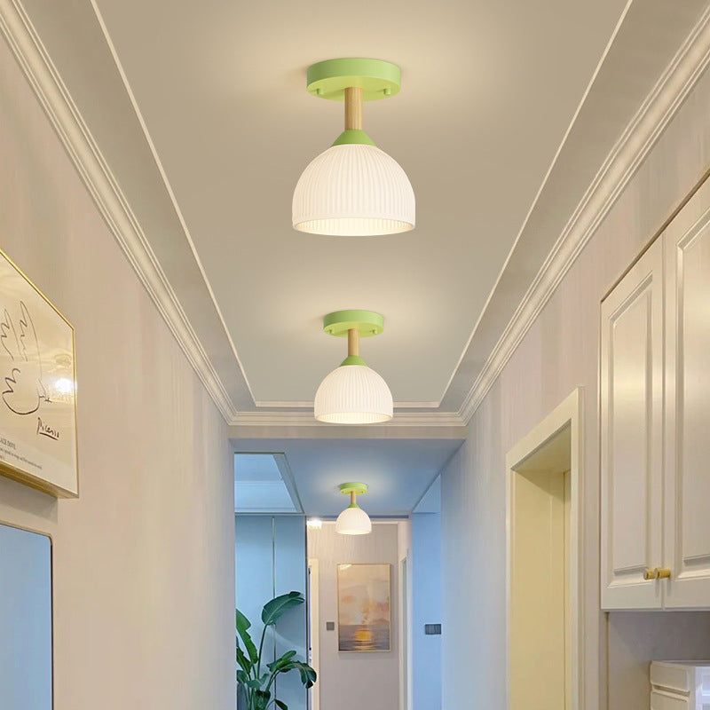 Contemporary Scandinavian Cream Flower Semi-Flush Ceiling Light for Bedroom

Illuminate your space with this stunning contemporary Scandinavian cream flower round oval semi-flush mount ceiling light. Perfect for bedrooms, this 1-light fixture combines ele