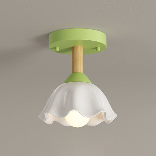 Contemporary Scandinavian Cream Flower Semi-Flush Ceiling Light for Bedroom

Illuminate your space with this stunning contemporary Scandinavian cream flower round oval semi-flush mount ceiling light. Perfect for bedrooms, this 1-light fixture combines ele
